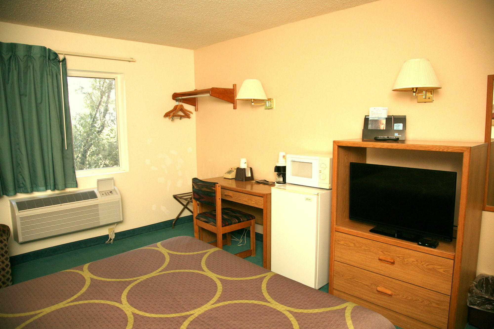 Super 8 By Wyndham Florence Co Kültér fotó